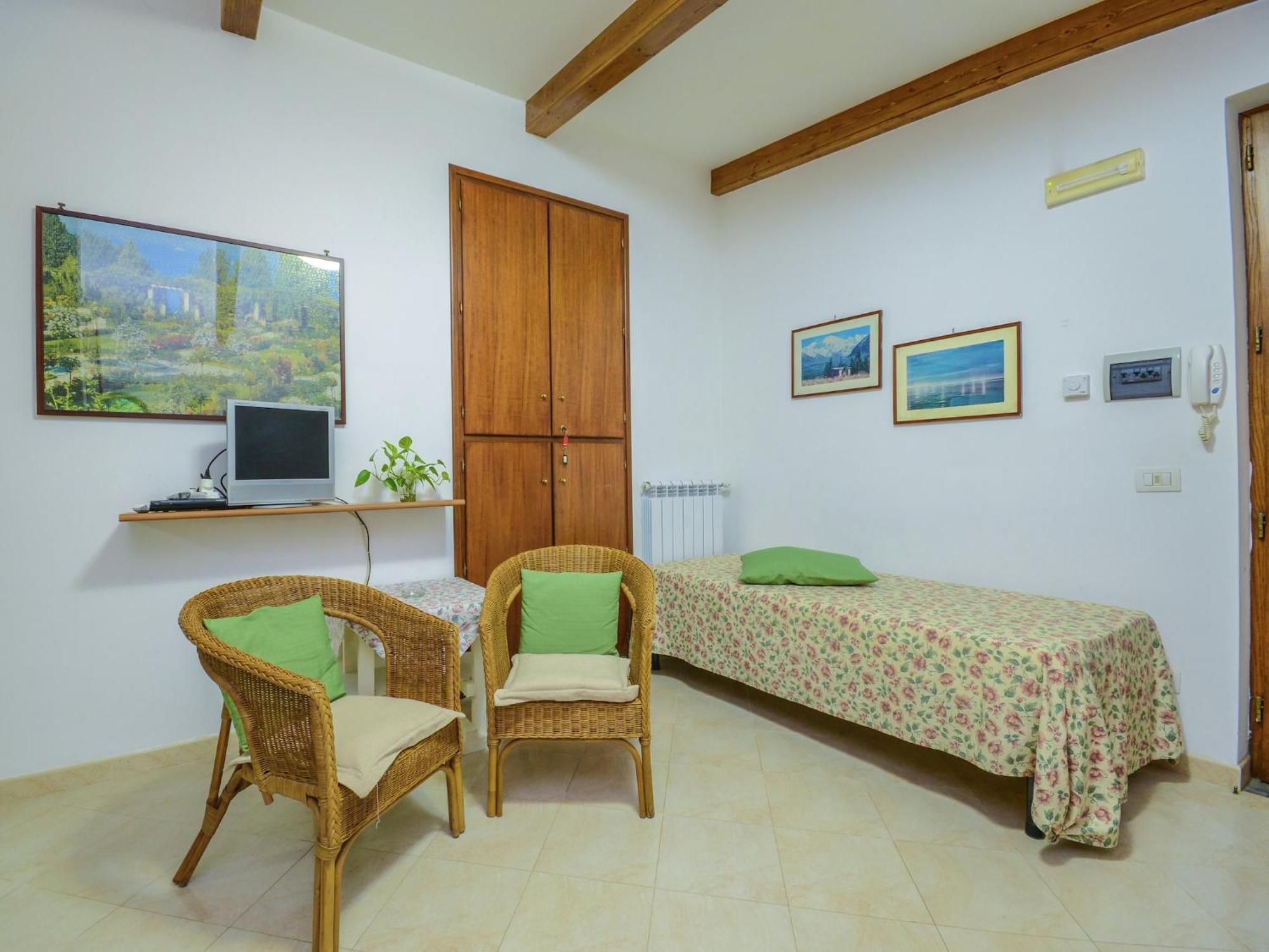 Luxurious Mansion In With Garden Sorrento