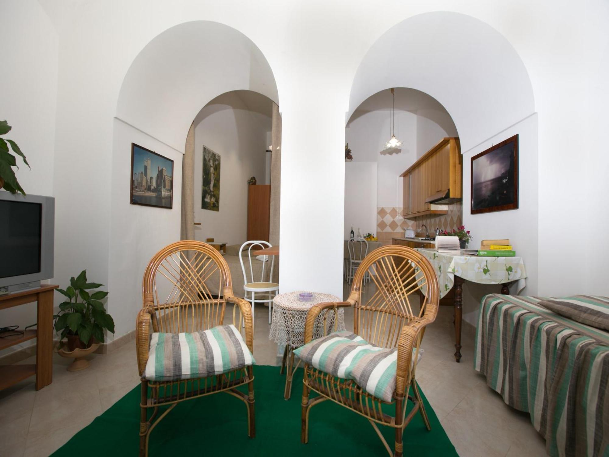 Luxurious Mansion In With Garden Holiday home *