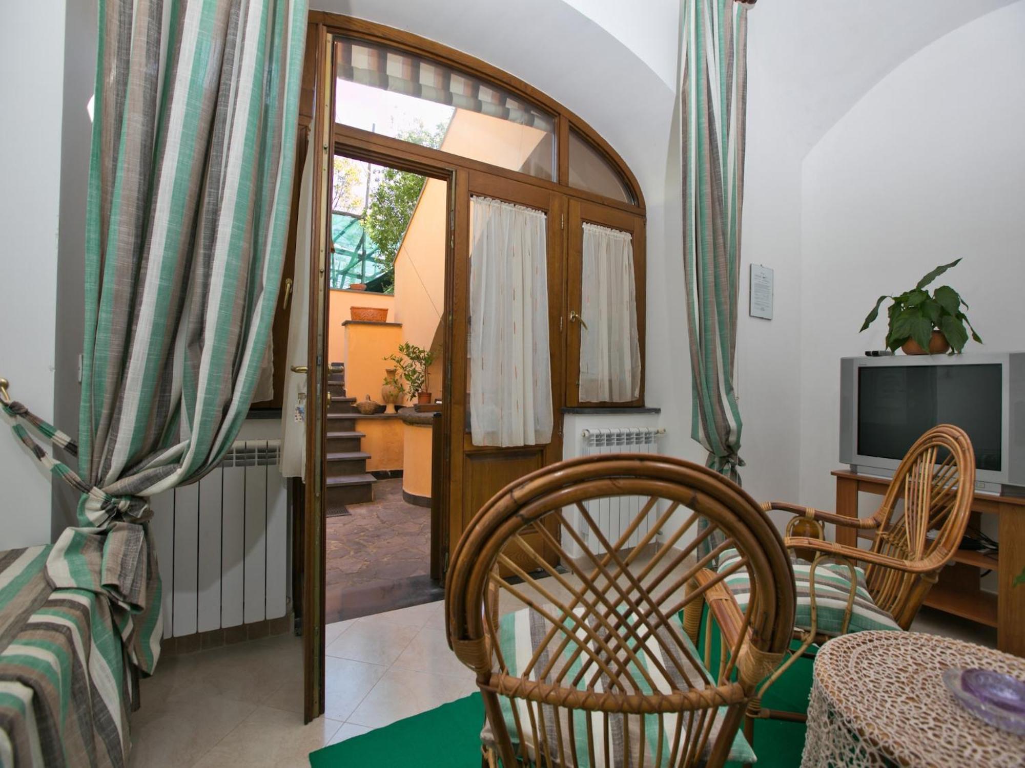 Luxurious Mansion In With Garden Casa de férias Sorrento