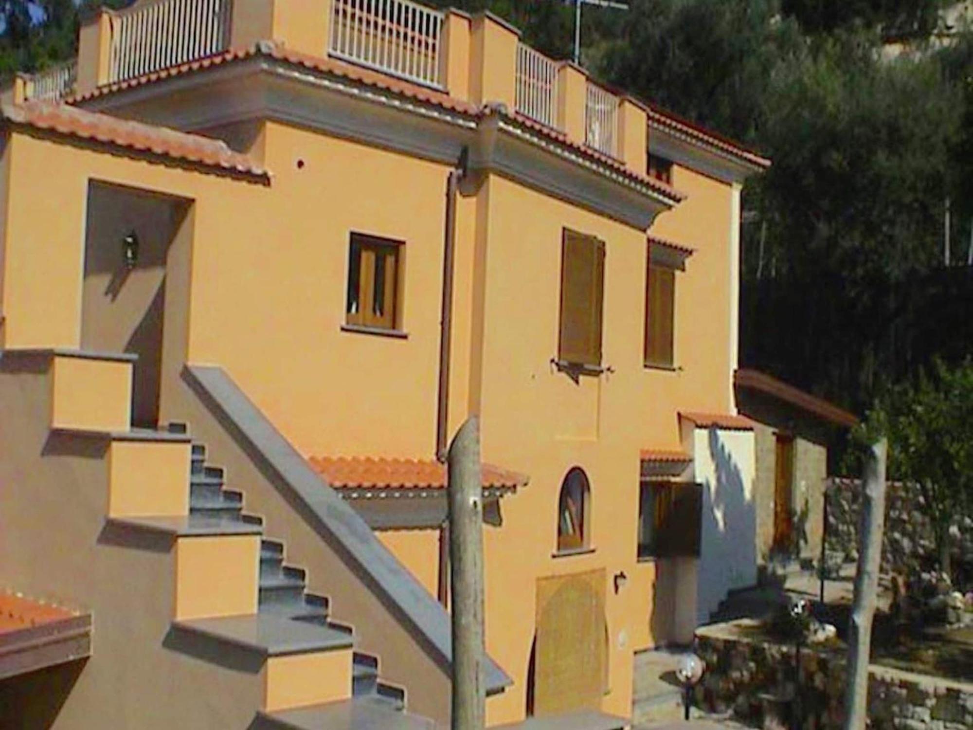 Luxurious Mansion In With Garden Sorrento