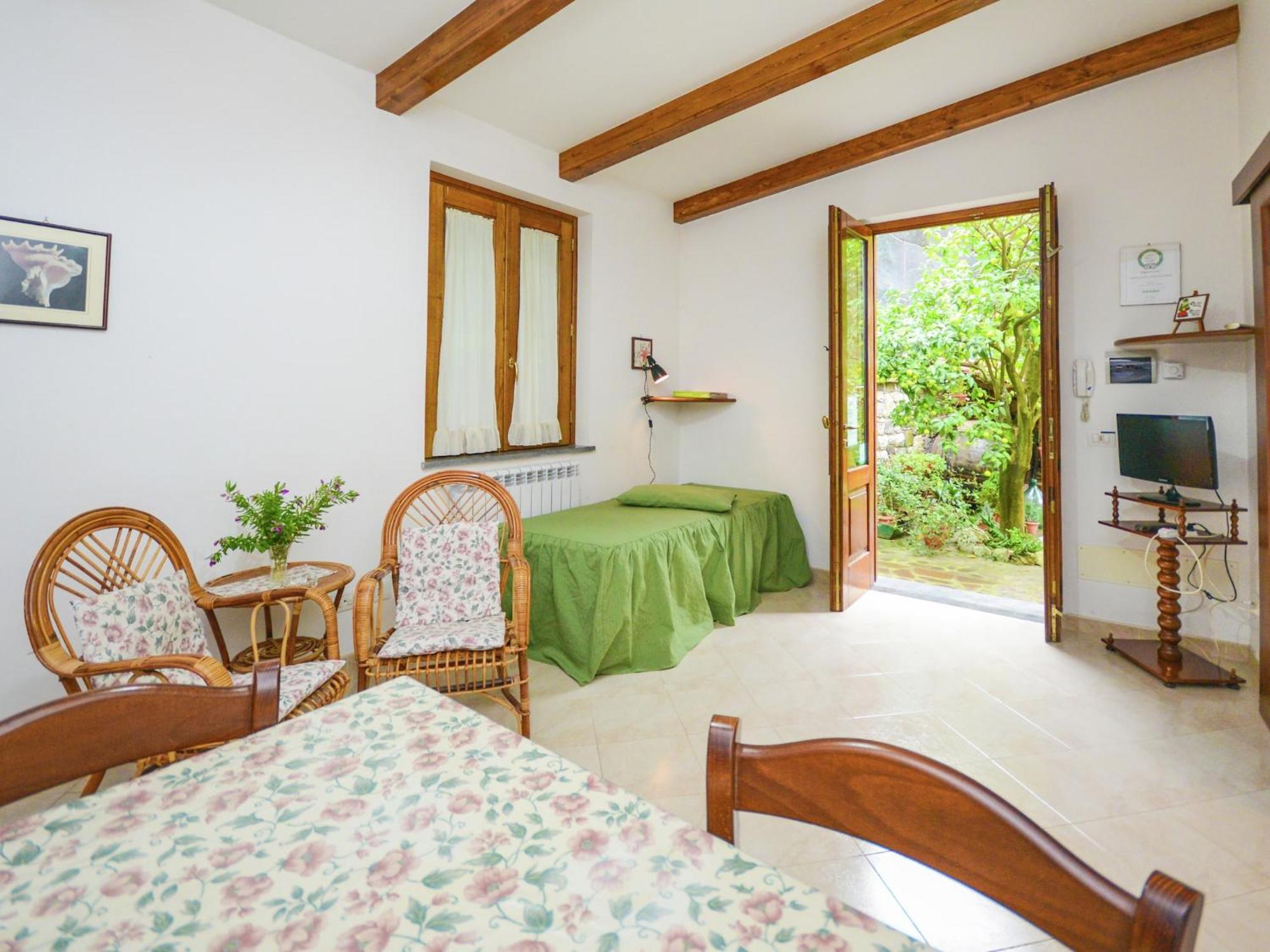 Luxurious Mansion In With Garden Holiday home