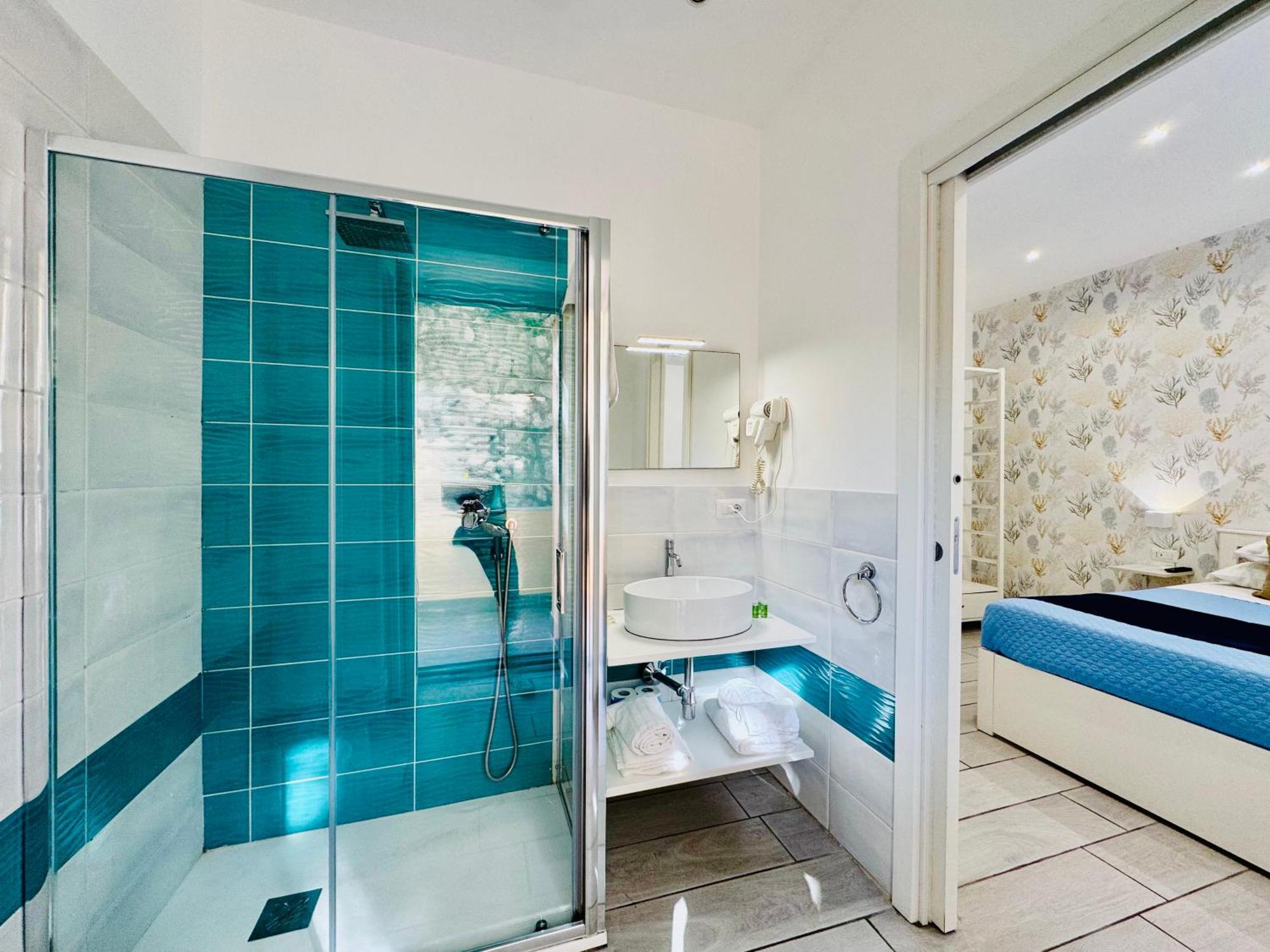 Guest house Yourhome - Blue Marina *