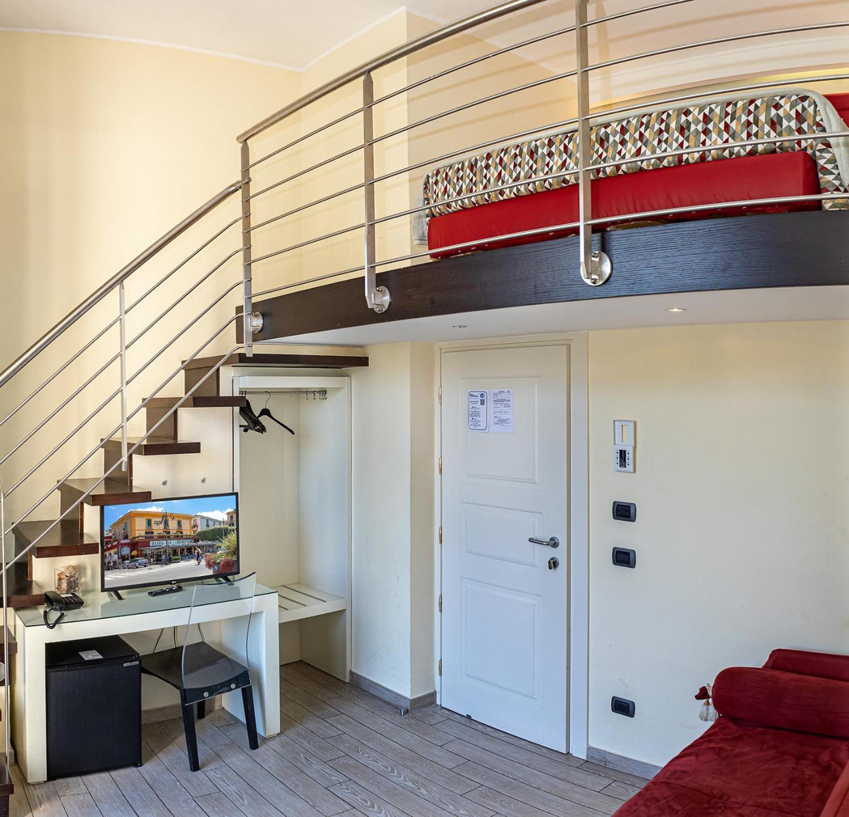 Guest house Blurooms 2*