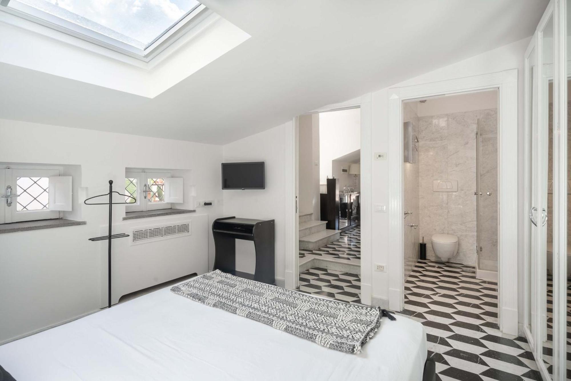 Apartment - The Roof