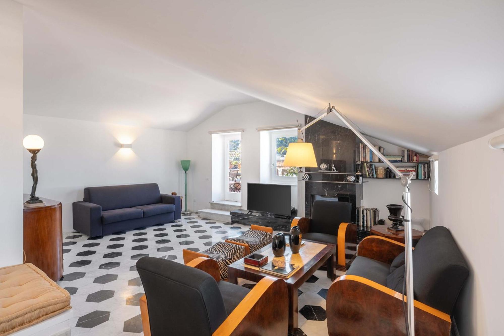 - The Roof Apartment Sorrento