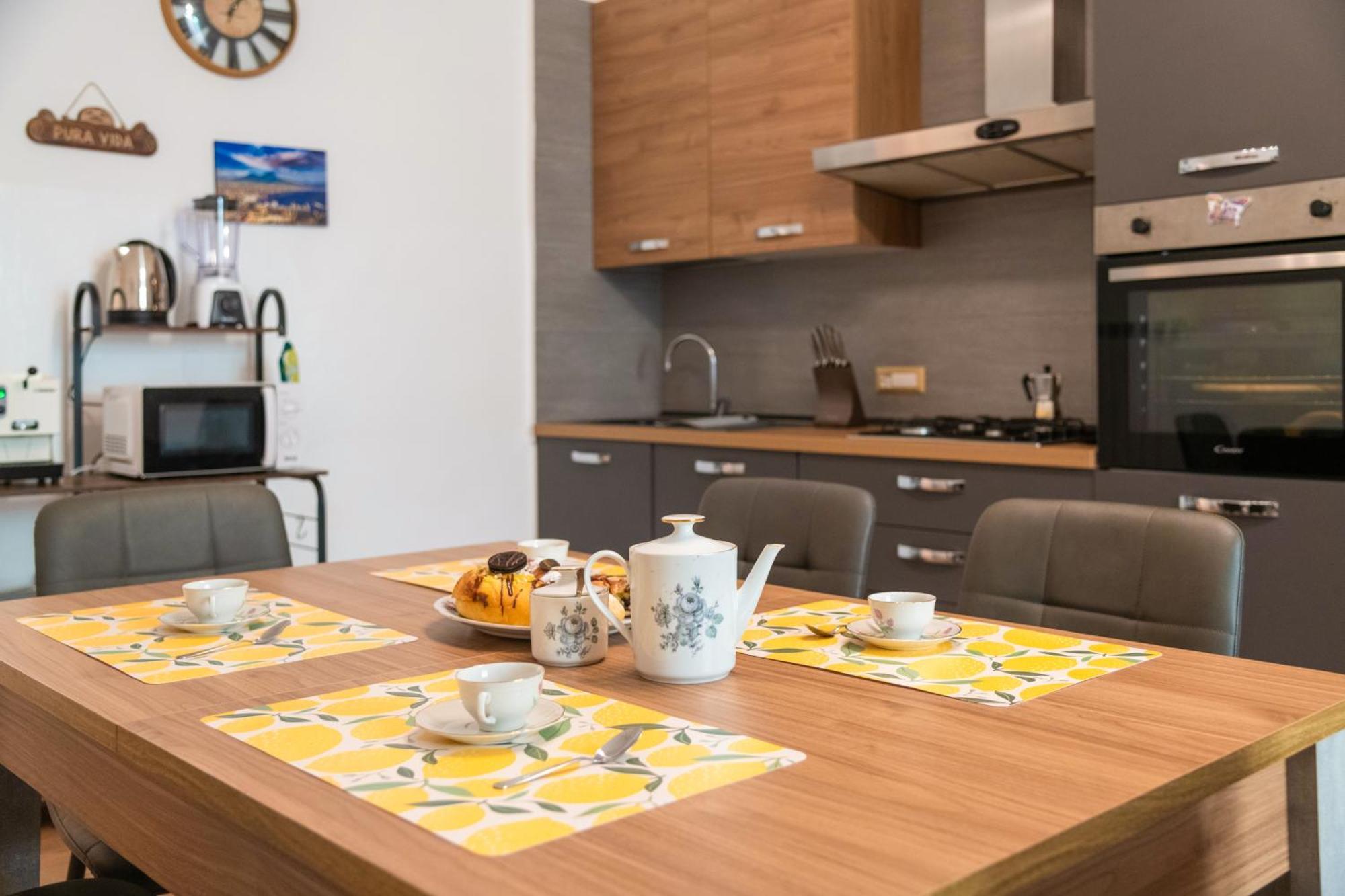 Apartment Lovely Vicino Al Mare E Ai Traghetti Sorrento
