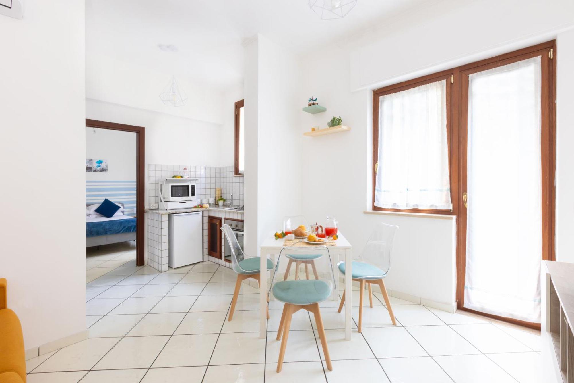 Charming&modern One-bedroom In Appartamento