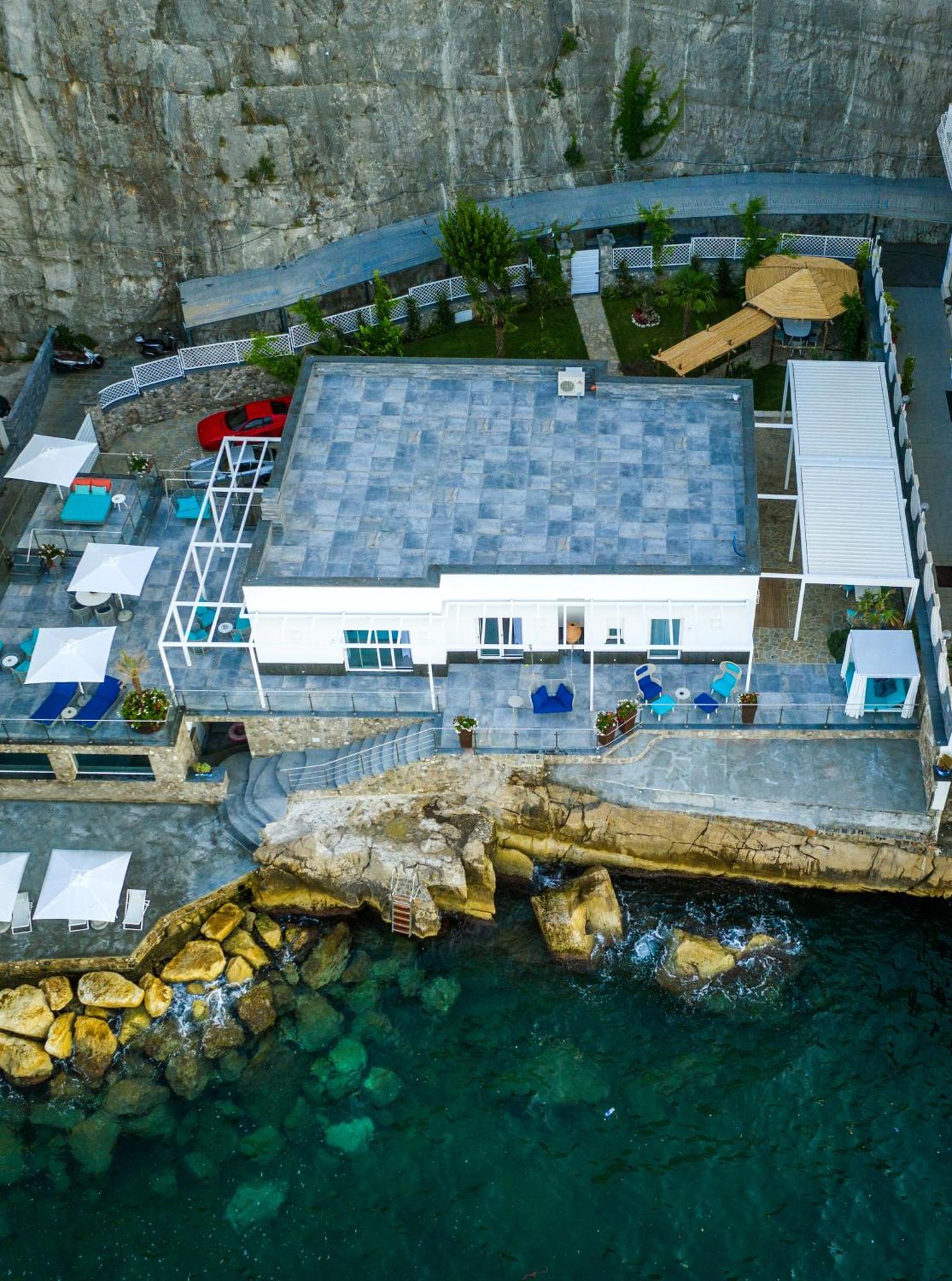 My Exclusive Italy - Beachfront & Private Sea Access * Sorrento