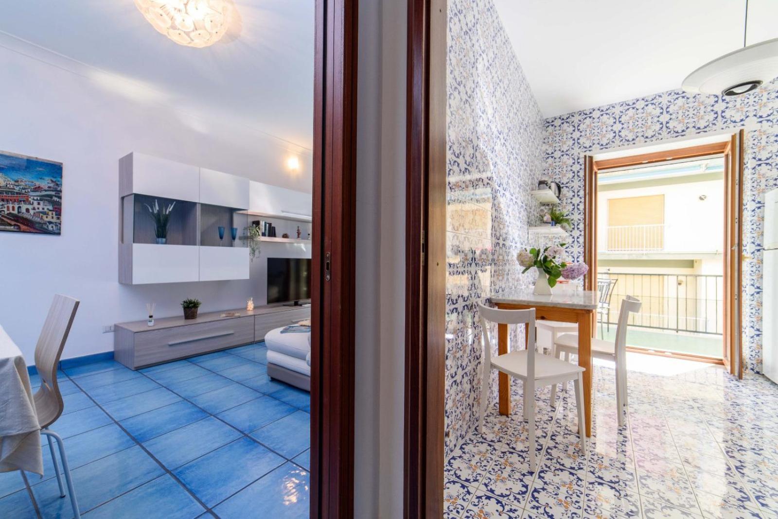 - Louise Apartment *