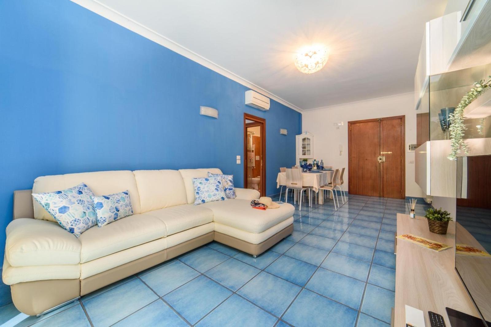 Apartment - Louise