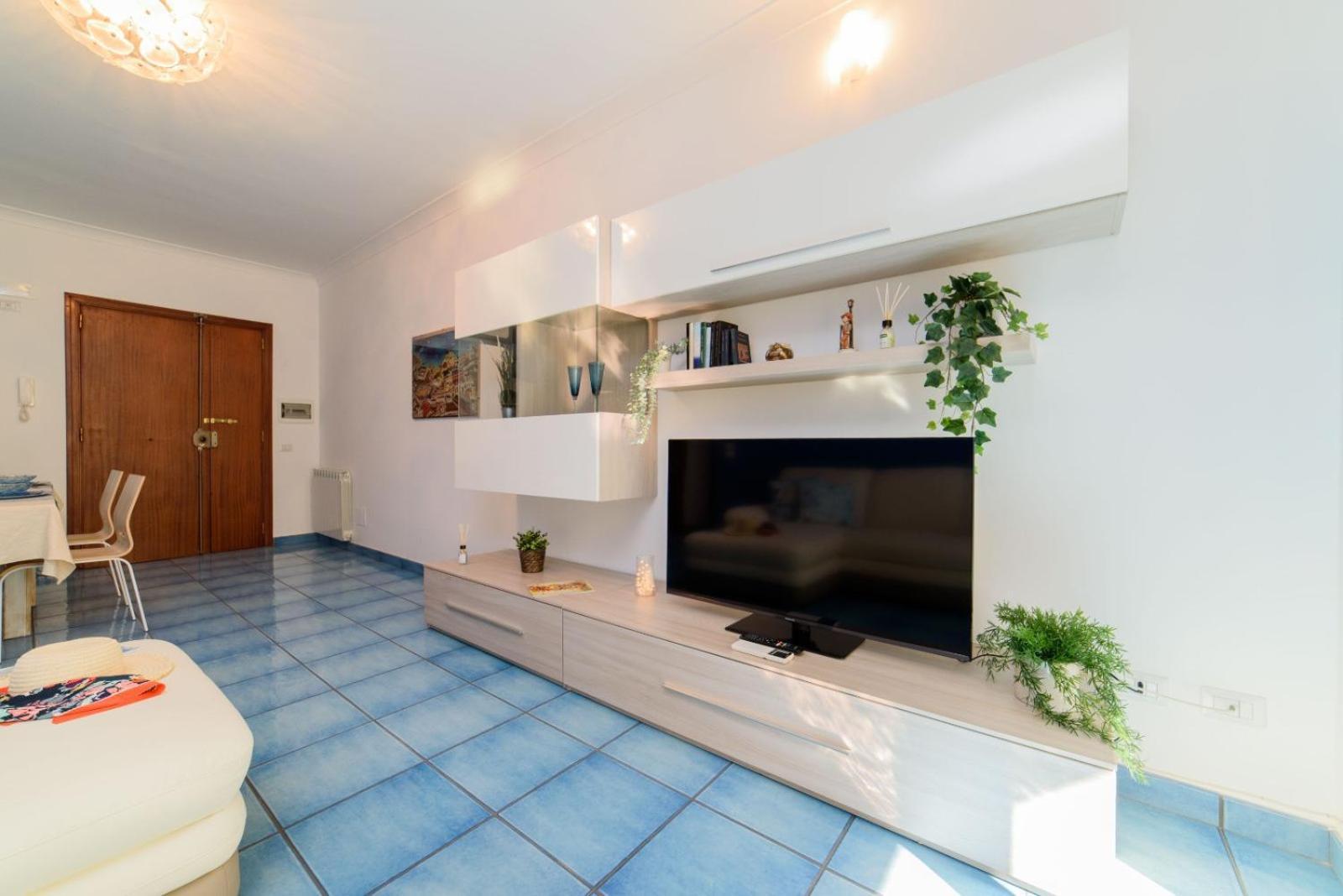 - Louise Apartment
