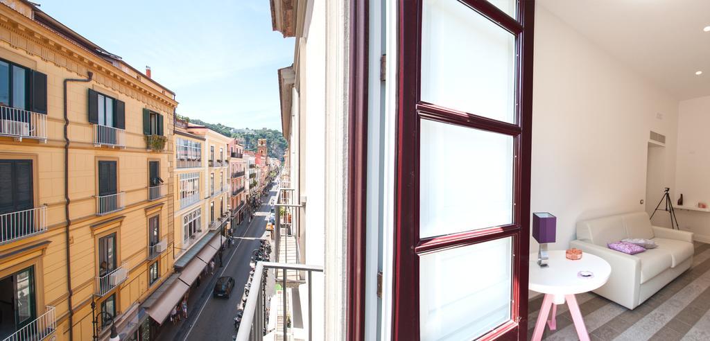 La Casa Dell'orologio - Main Square Guest house Sorrento
