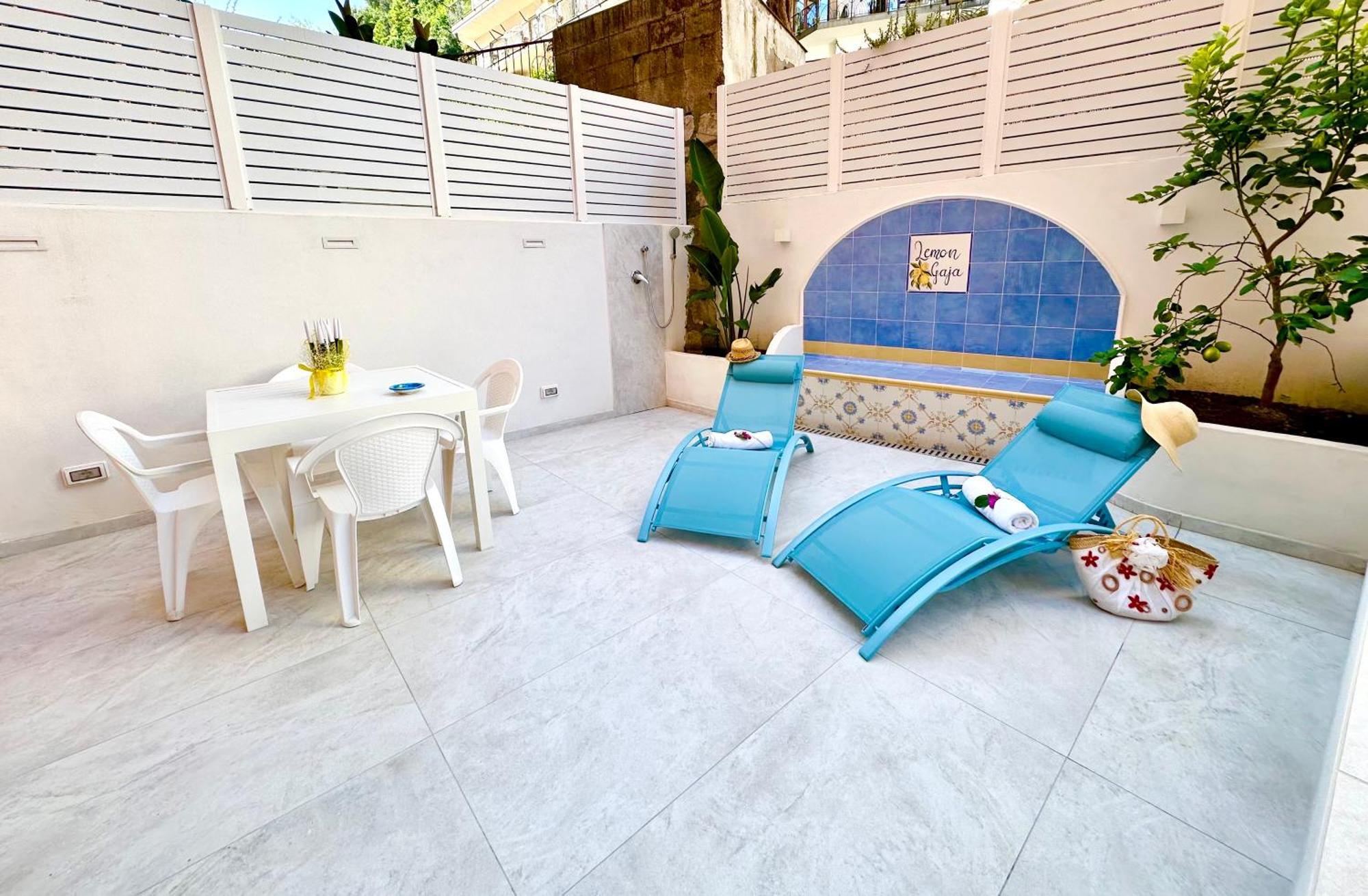 Lemon Gaja Bed & Breakfast