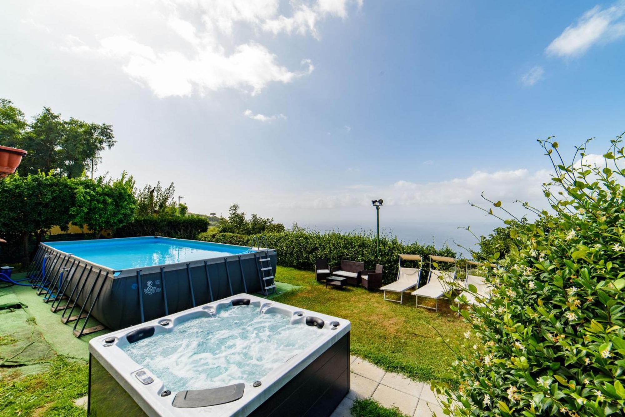 Luisa Jacuzzi And Pool * Sorrento