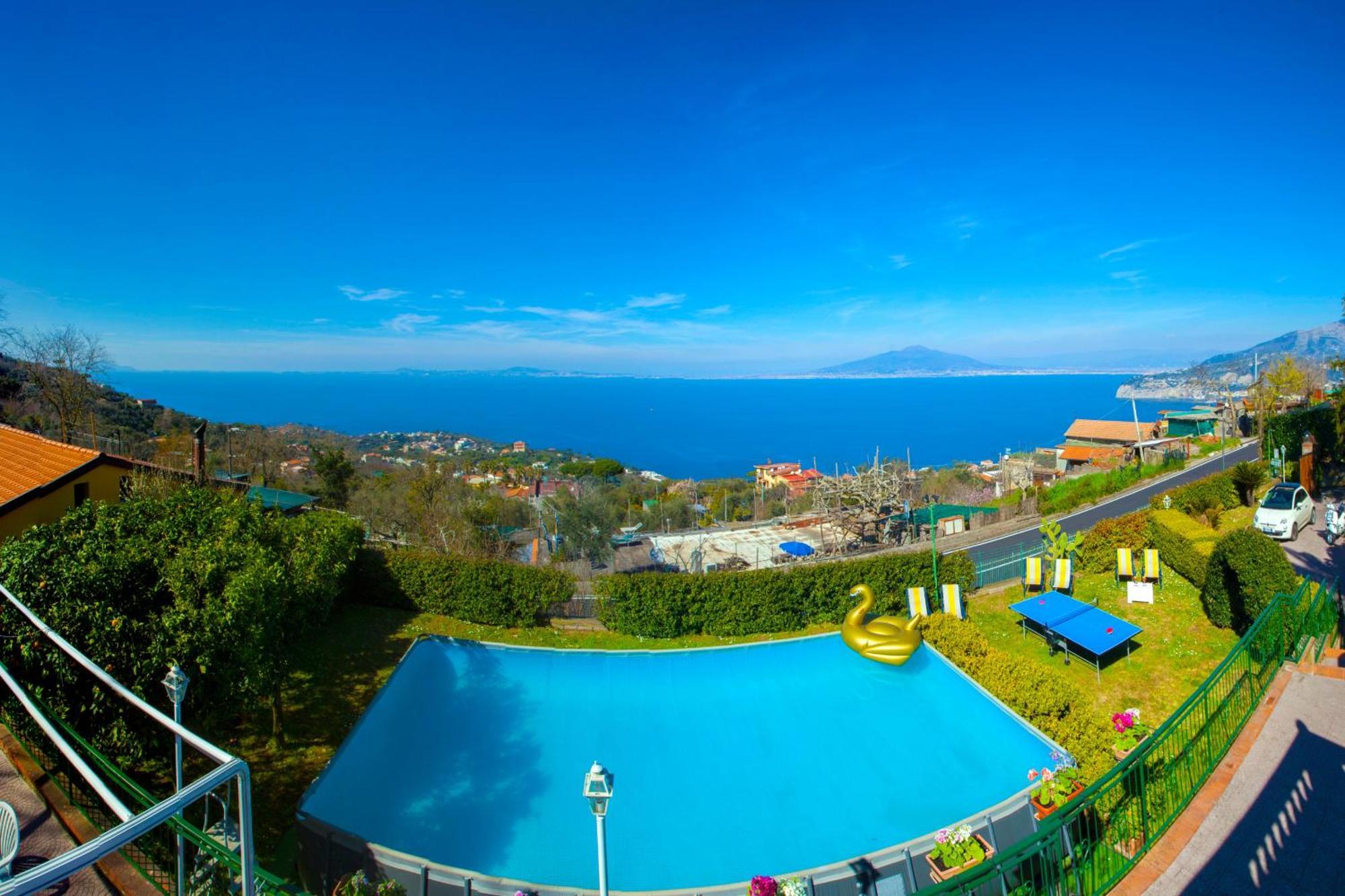 Luisa Jacuzzi And Pool Sorrento