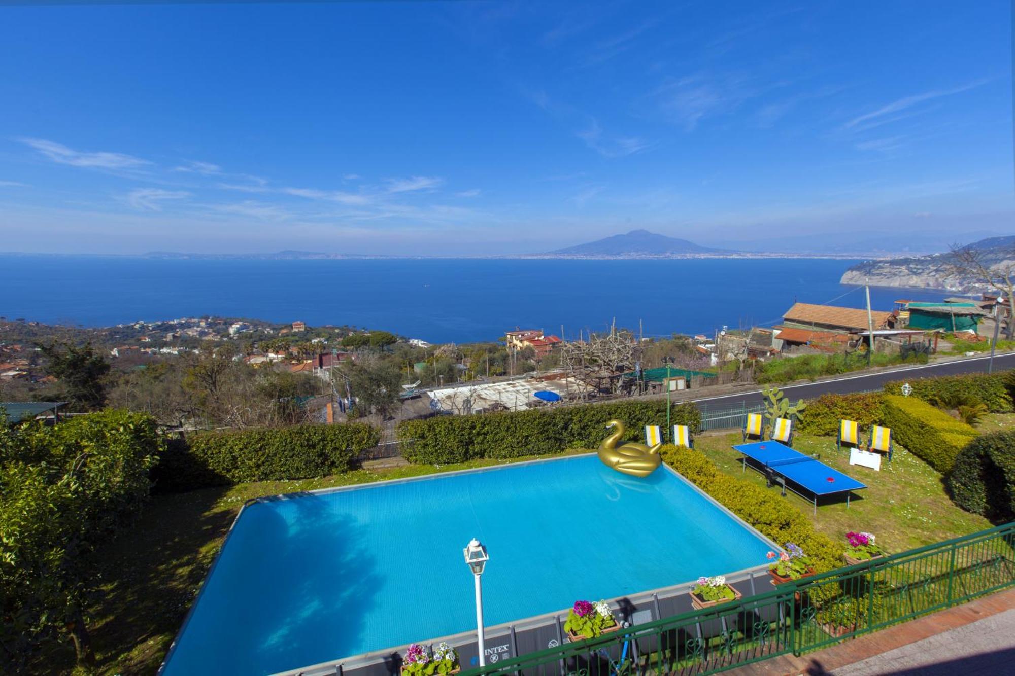 Luisa Jacuzzi And Pool * Sorrento