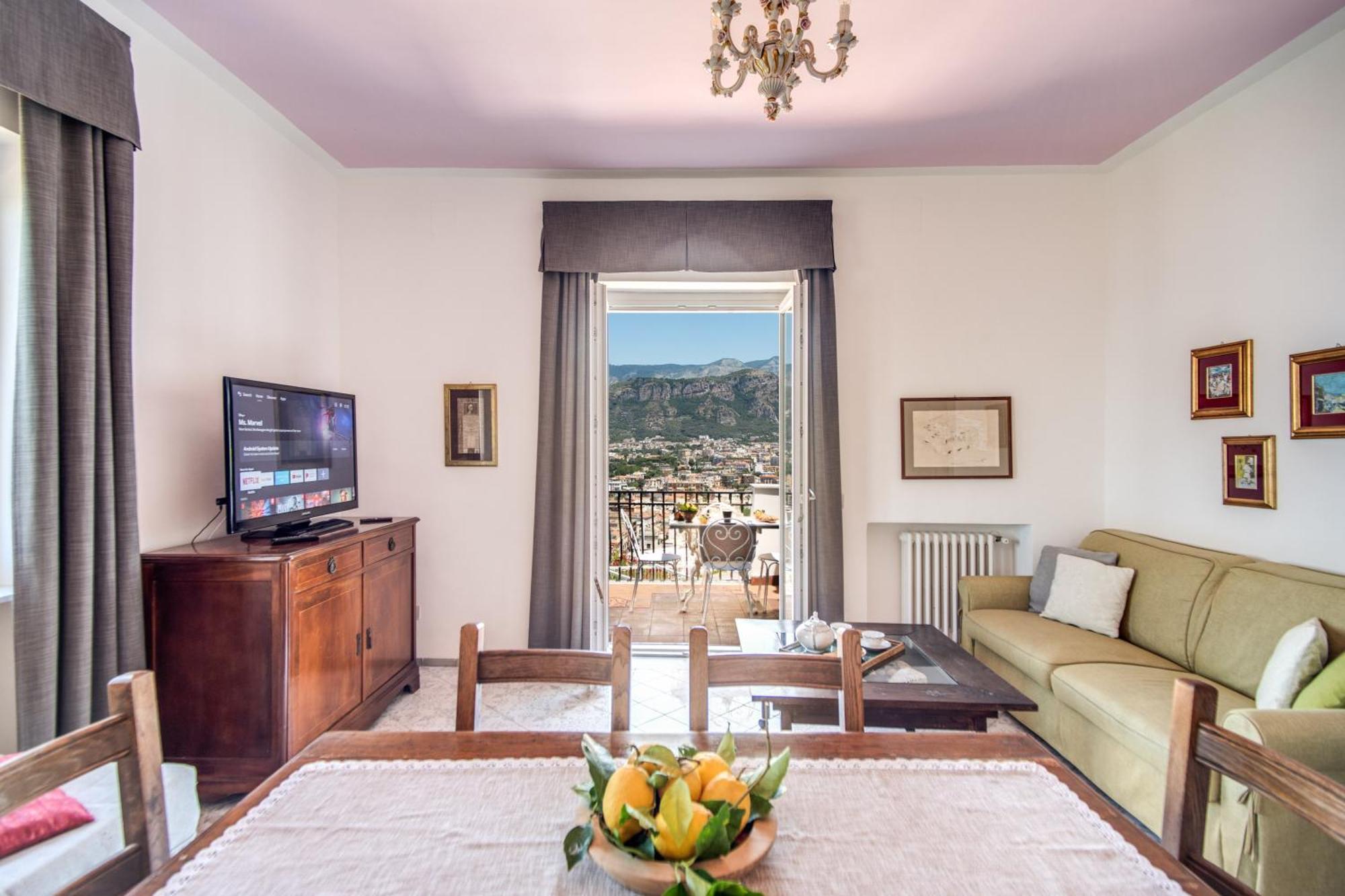 M Apartment