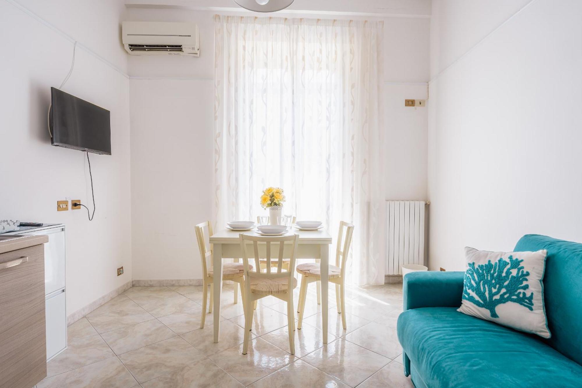 Casa La Piccola In The Heart Of The Sorrento