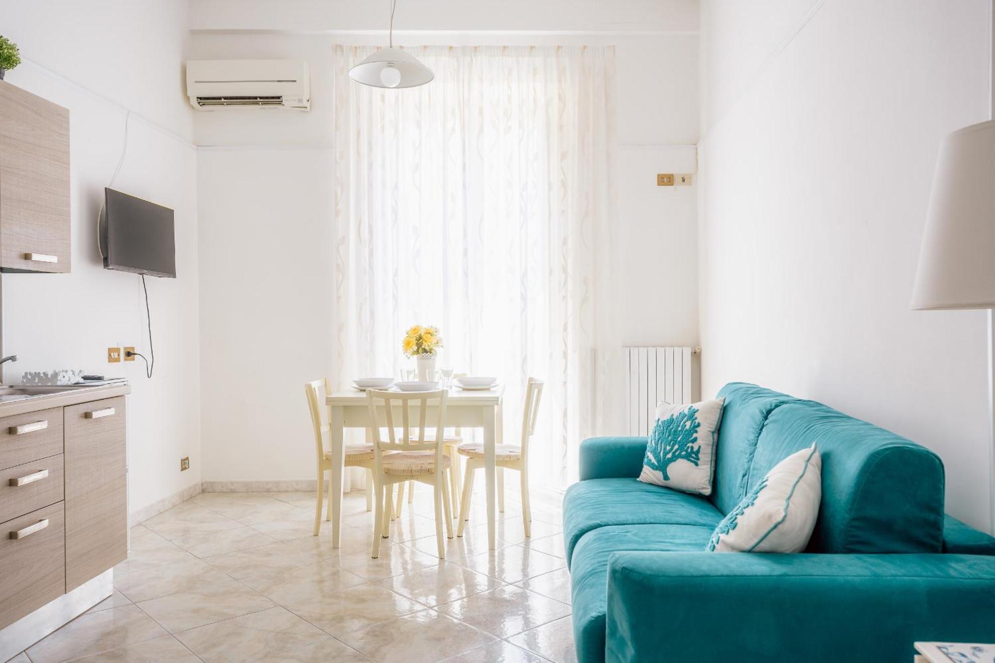 Apartment Casa La Piccola In The Heart Of The