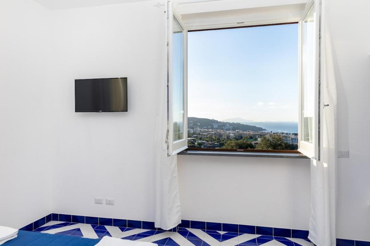 Holiday home Lemon Flats 2 *