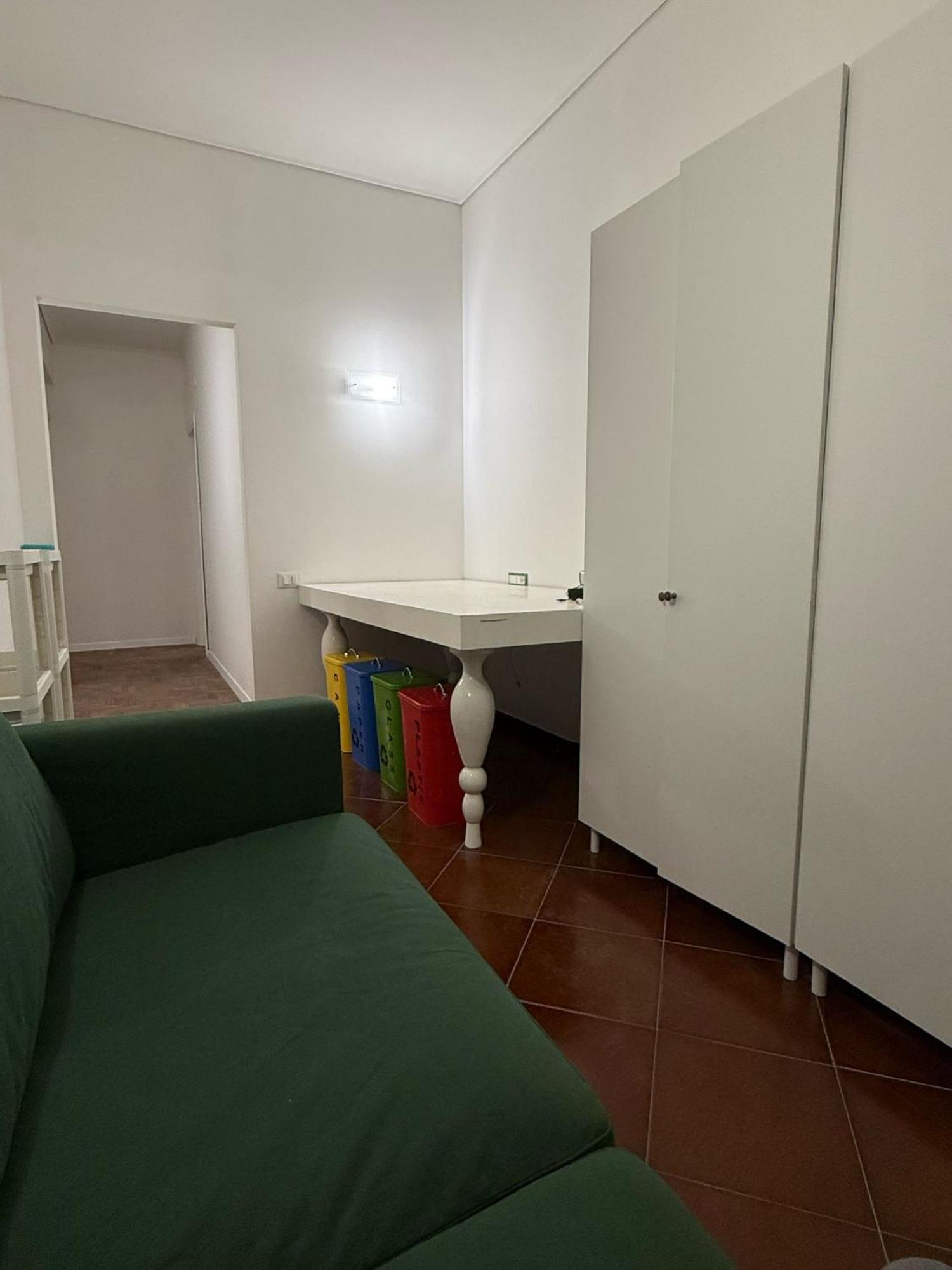 A I R House