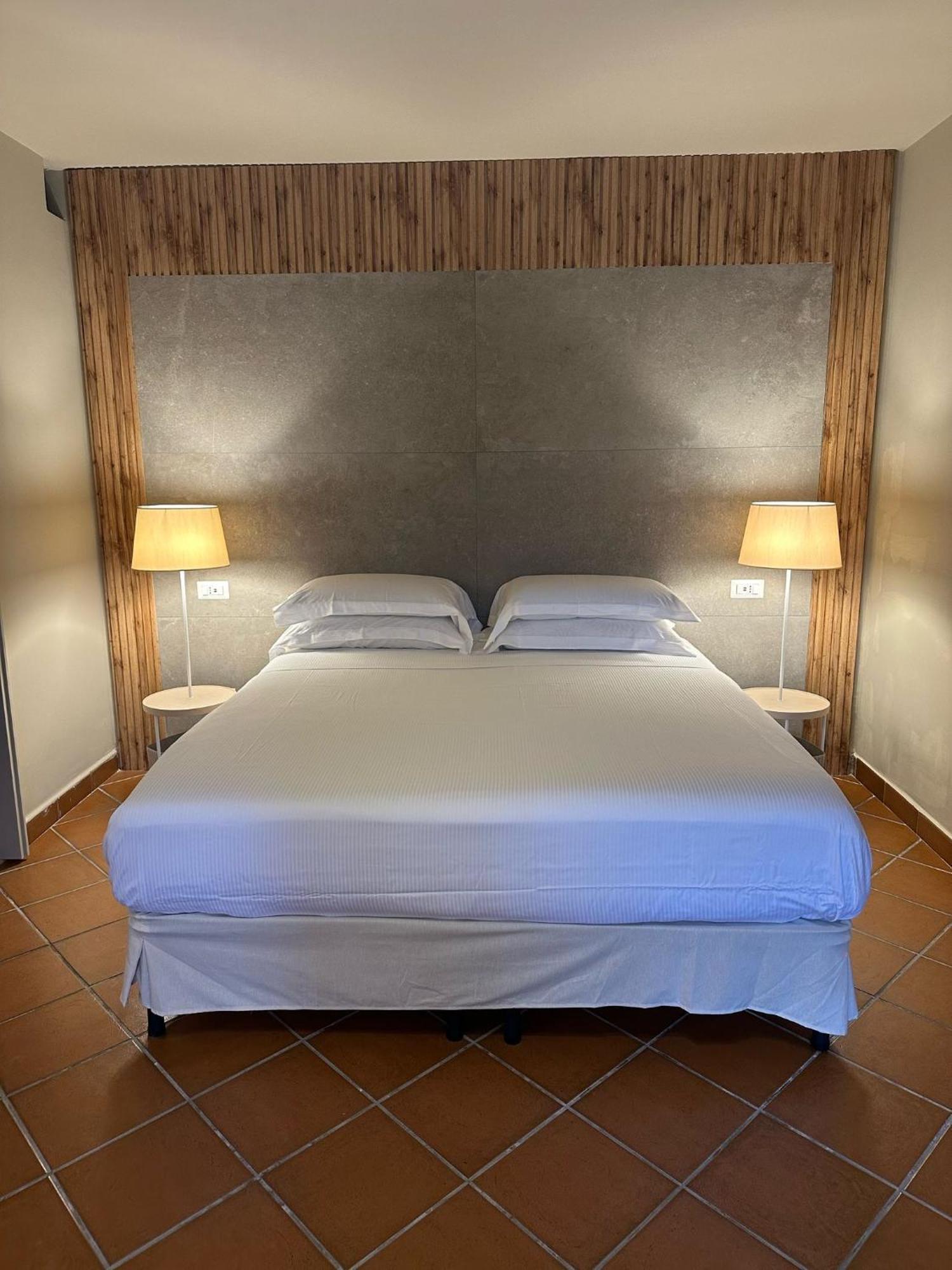 Bed & Breakfast Shanti - Restaurant Di Aversano Salvatore