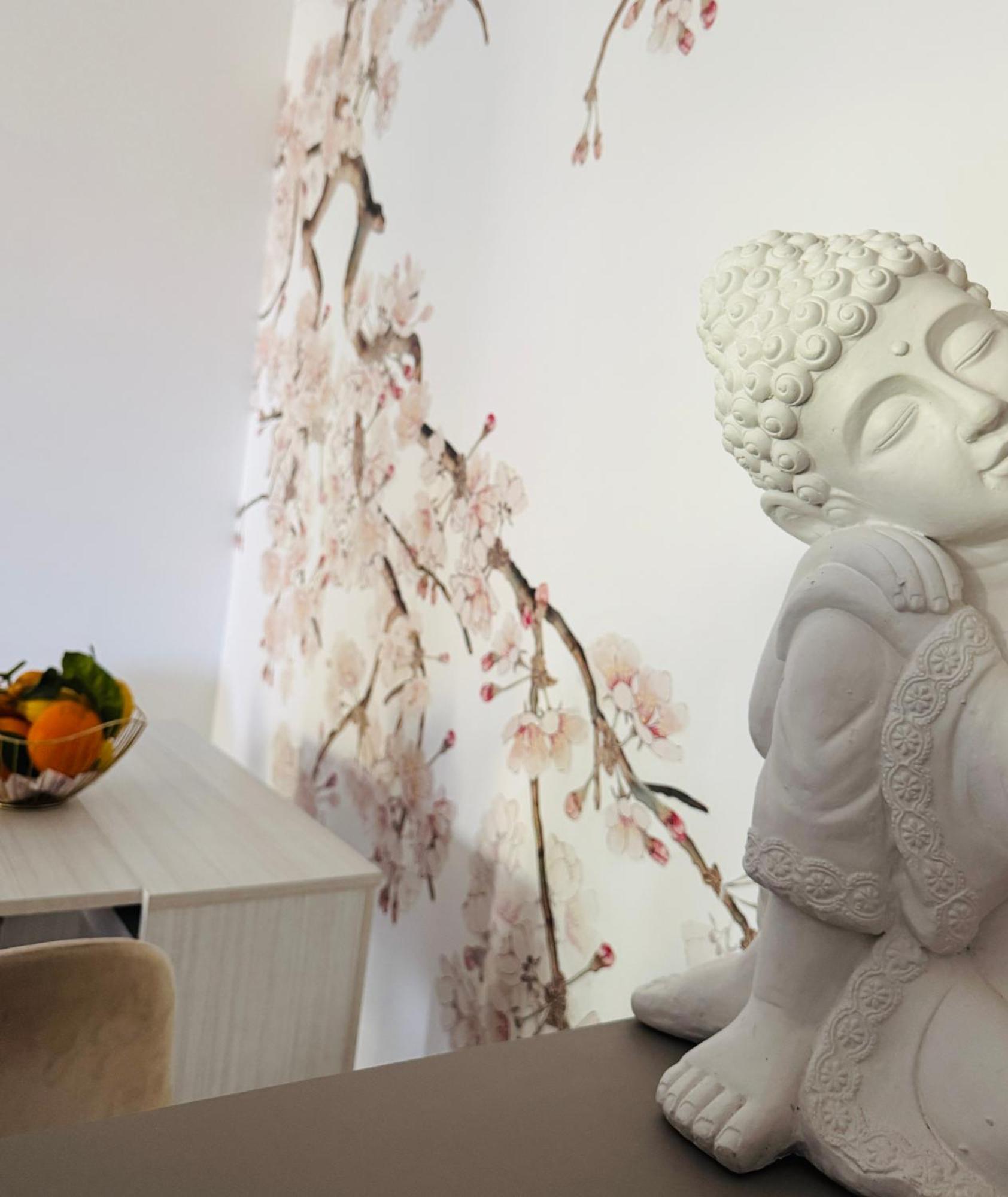 Sakura House
