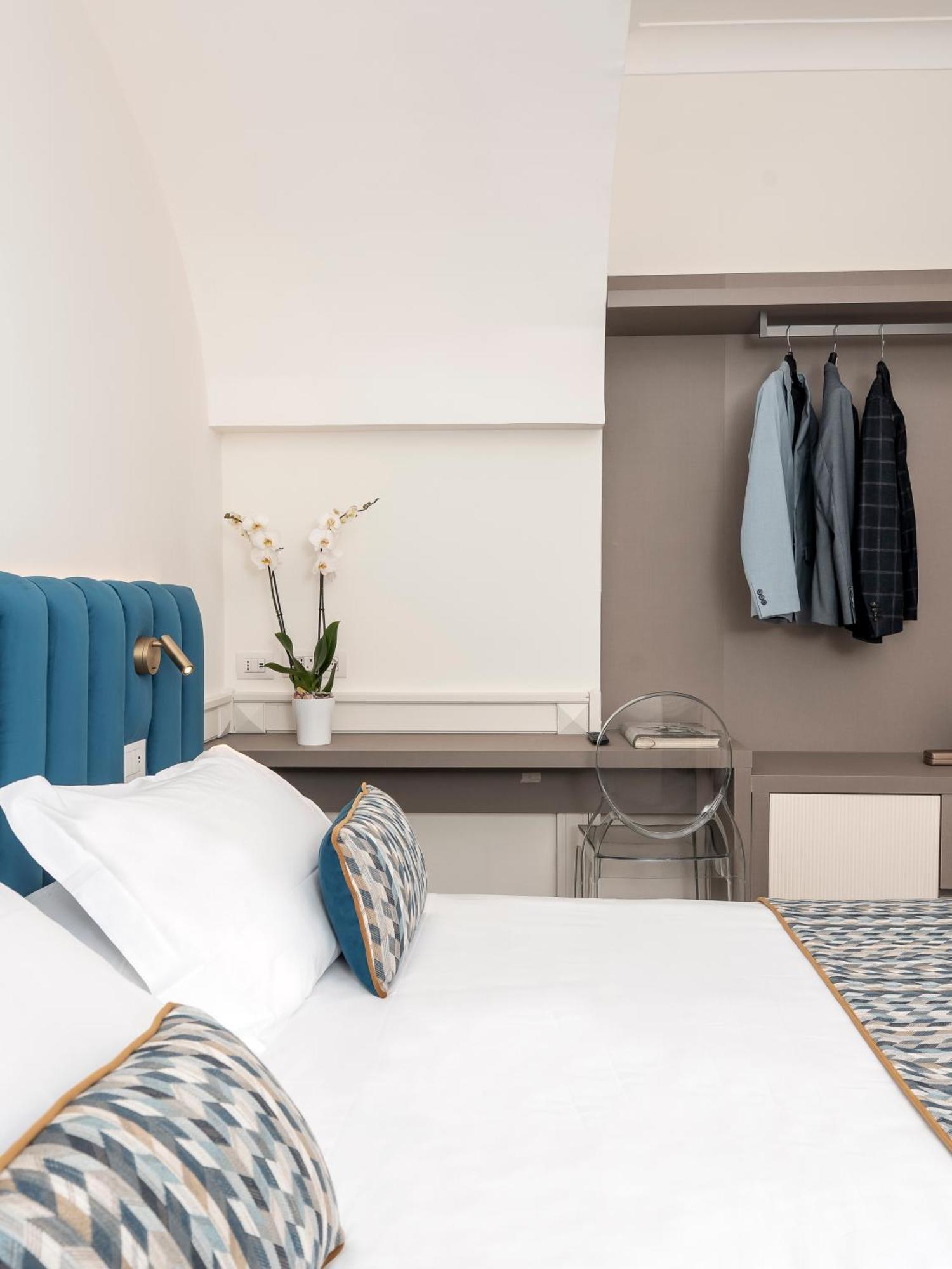 Michelangelo Hotel 4*