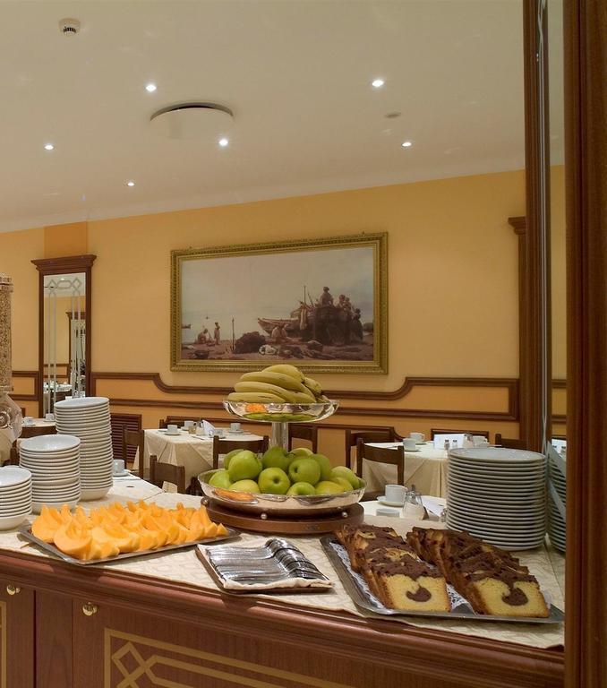 Ascot Sorrento