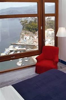 Hotel Maison La Minervetta 4*