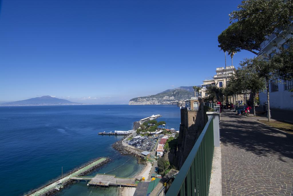 Hotel Leone