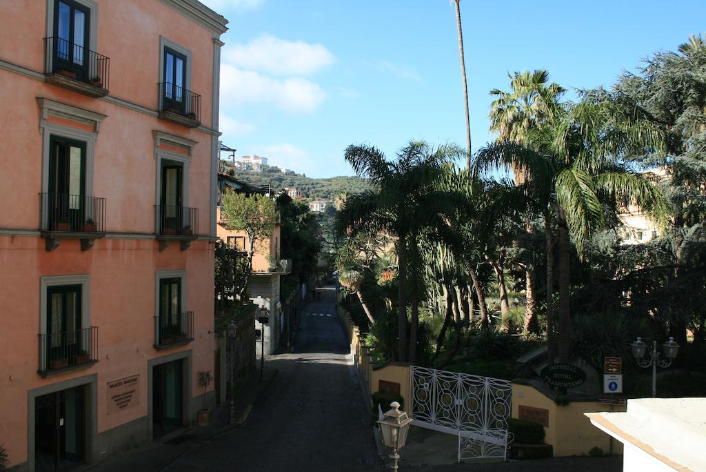 Bed & Breakfast Divina House 3*