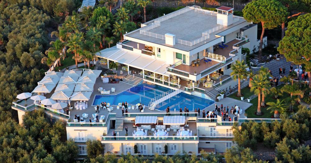 Hotel Eliana 3*