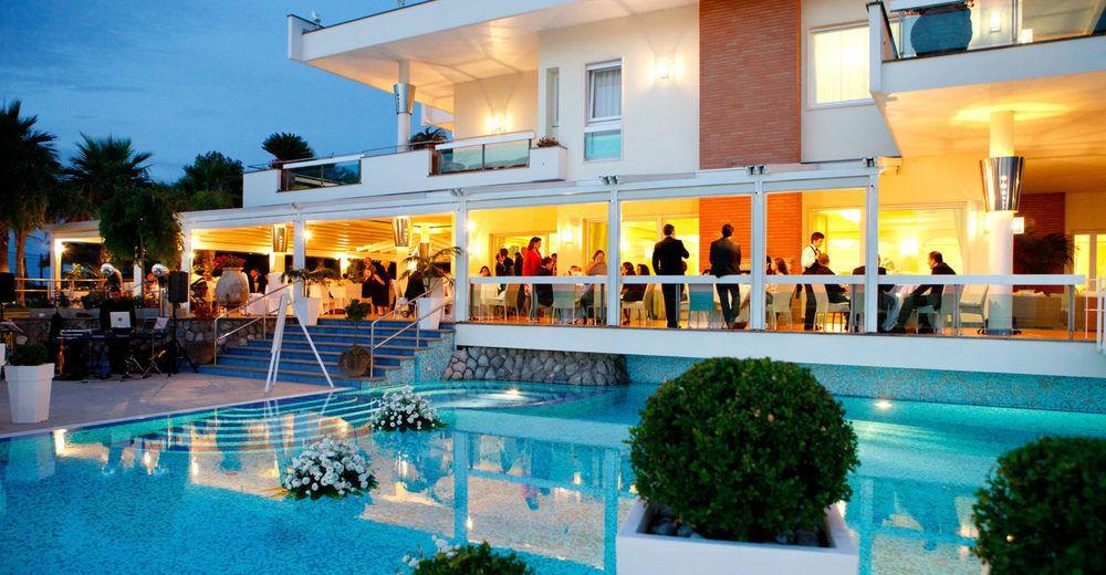 Hotel Eliana 3*