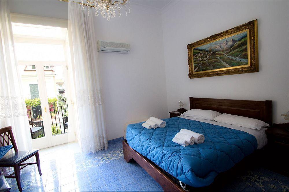 Bed & Breakfast Piazza Tasso Relais 2*