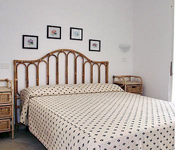 Alviani Anna Hotel