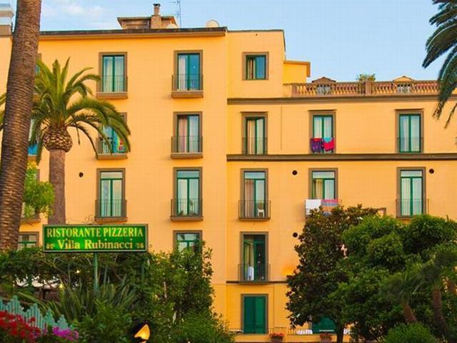 Eden Hotel 3*