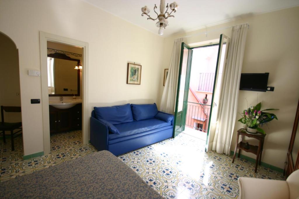 Sorrento Inn Guesthouse