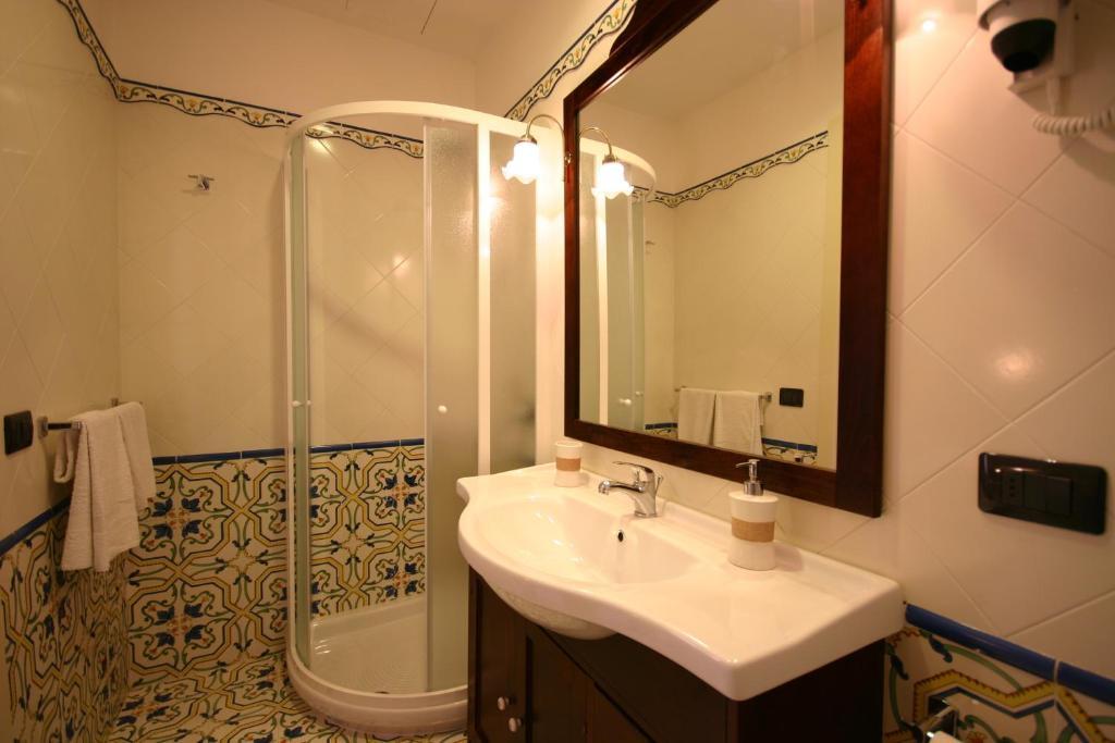Sorrento Inn Guesthouse *