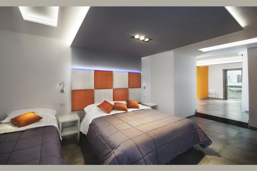Sorrento Orange Suites