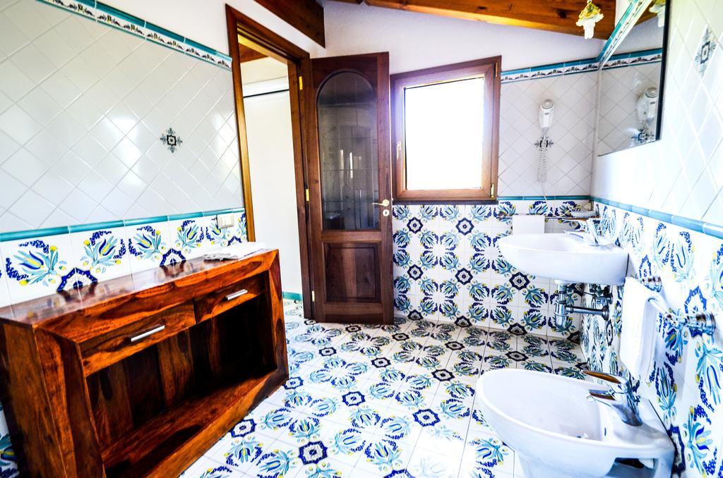 Holiday home Limoneto E