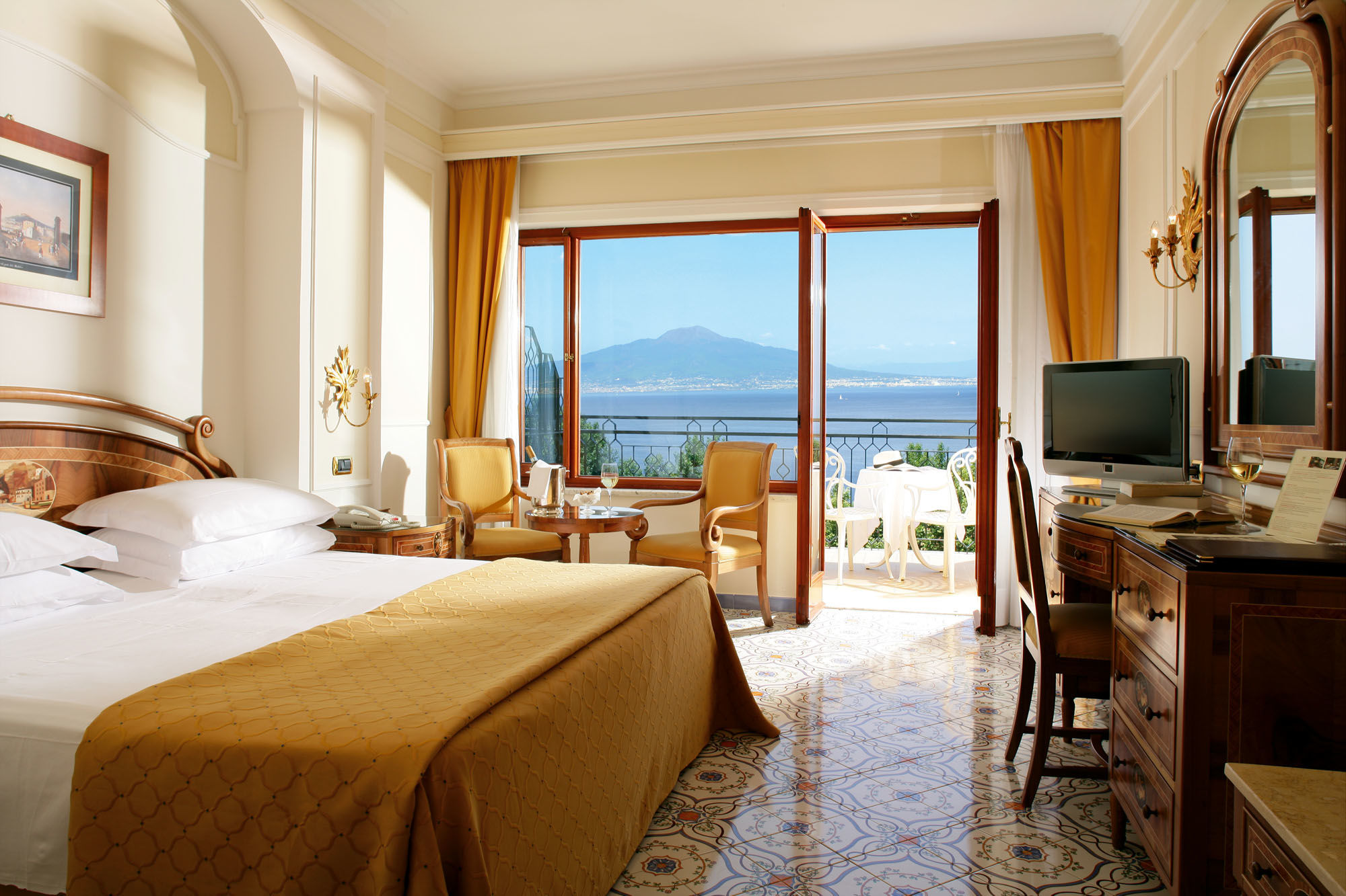 Hotel Grand De La Sorrento