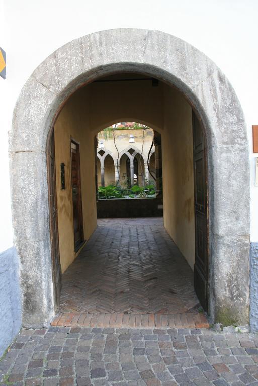 Divina House 3*