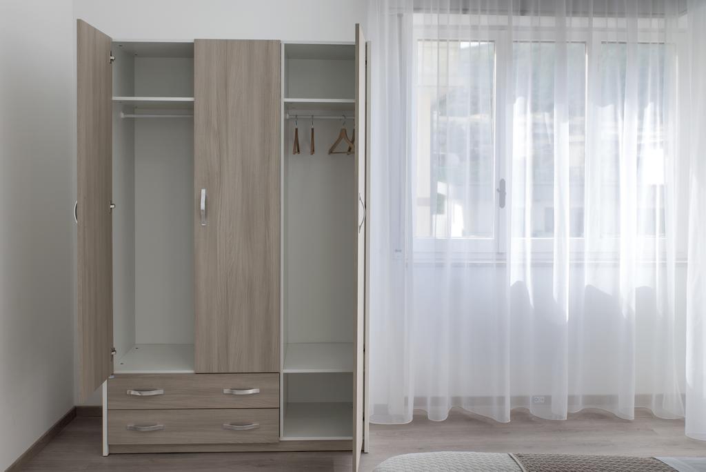 Hermes Apartment *