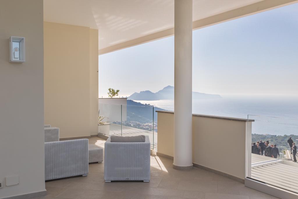 Eliana Hotel 3*