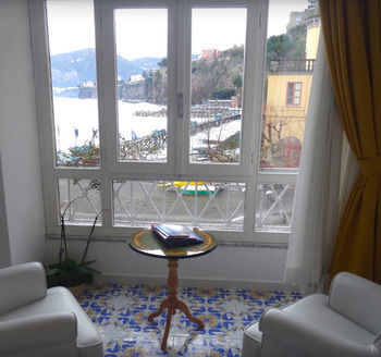 Bed & Breakfast Surriento 3*