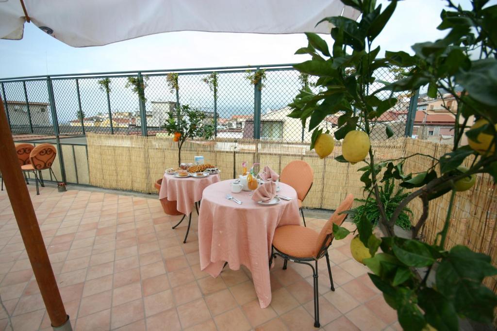 Sorrento Inn Guesthouse Guest house