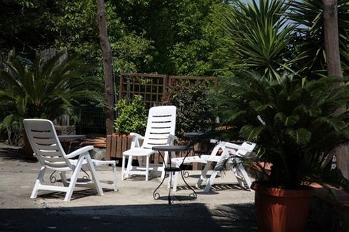 Monica Bed & Breakfast 3*