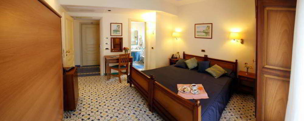 Del Mare Hotel 3*