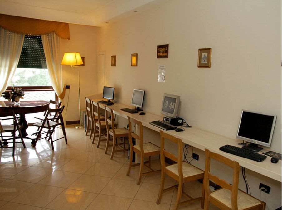 Ulisse Deluxe Hotel